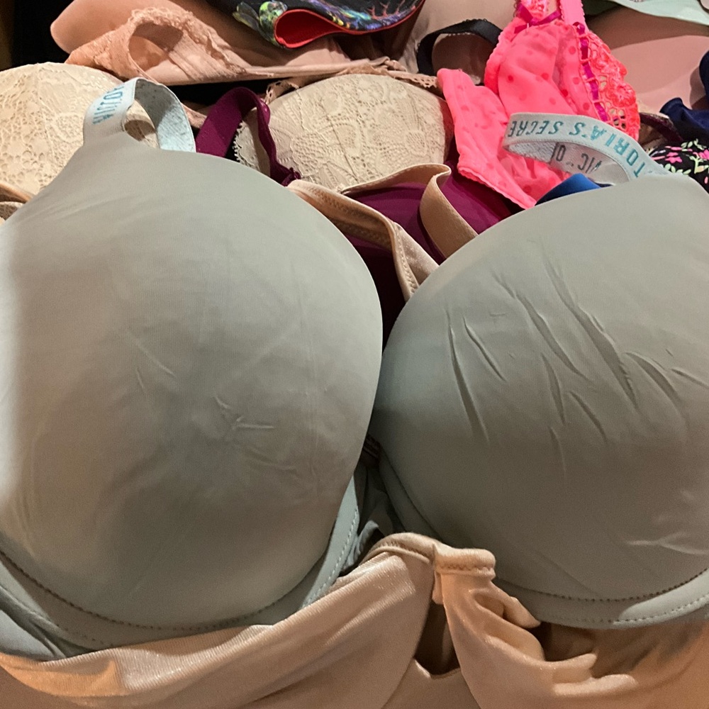 Bras - image 4